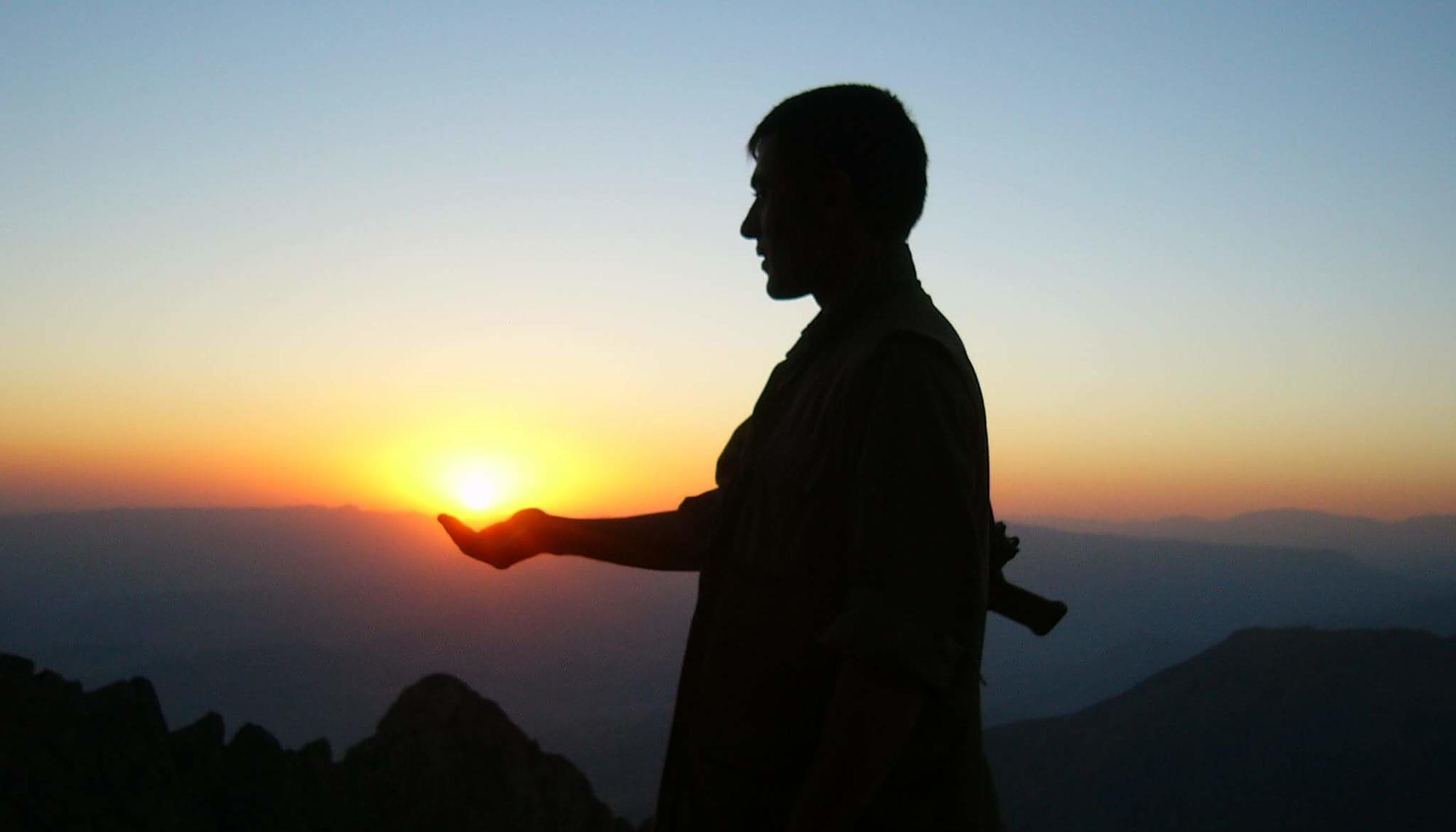 hombre_guerrilla_PKK
